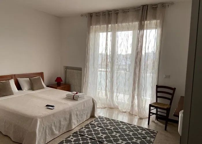 Francesca Bed & Breakfast *